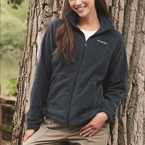 COLUMBIA • Benton Springs Fleece Jacket Size Small